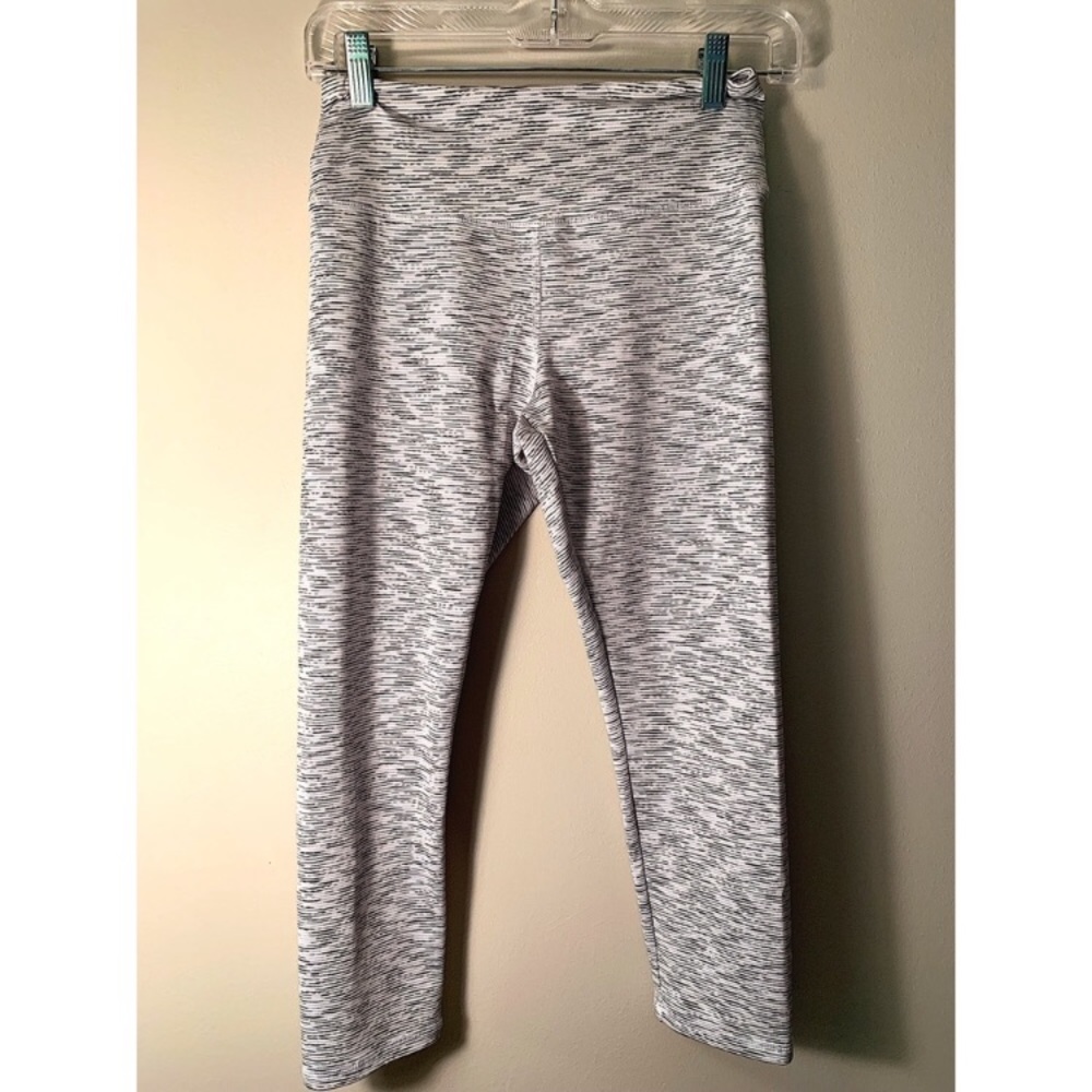 *NEW* Forever 21 workout leggings